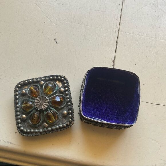 GANZ Pill Boxes Jeweled Rhinestone Lided Boxes Oval Square Silvertone - Picture 12 of 13